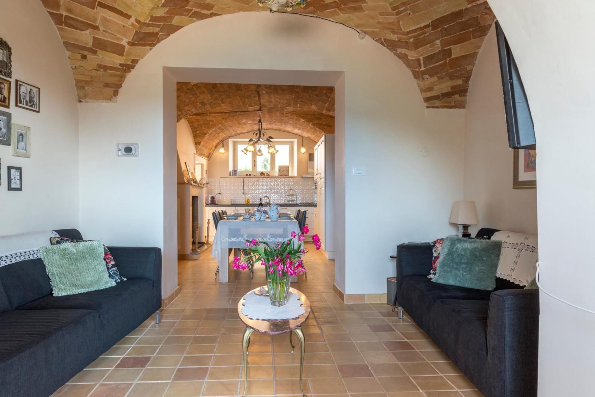 Charmante Vakantiewoning 'Casa Di Tonno' Лорето-Апрутіно Екстер'єр фото