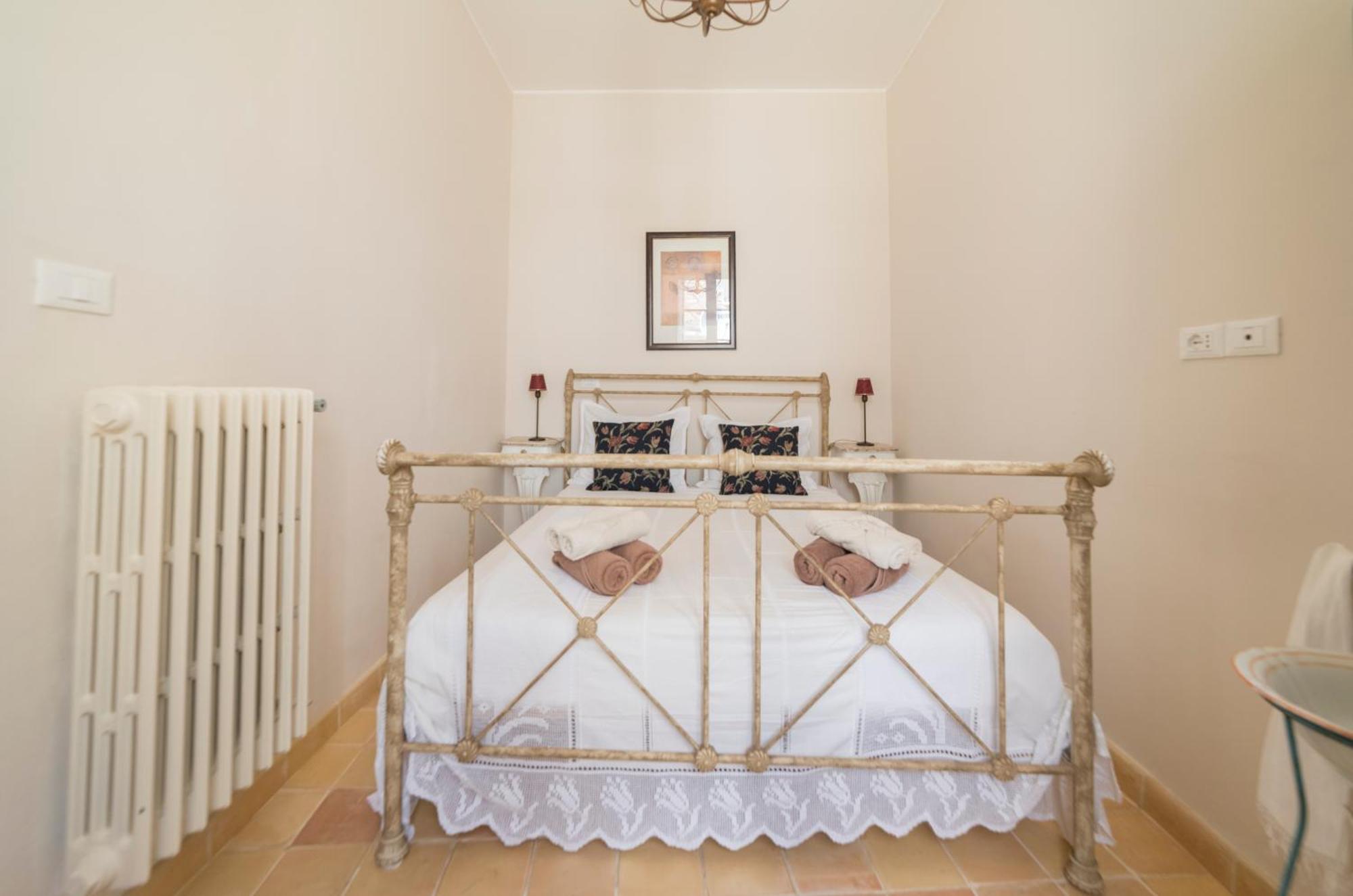Charmante Vakantiewoning 'Casa Di Tonno' Лорето-Апрутіно Екстер'єр фото