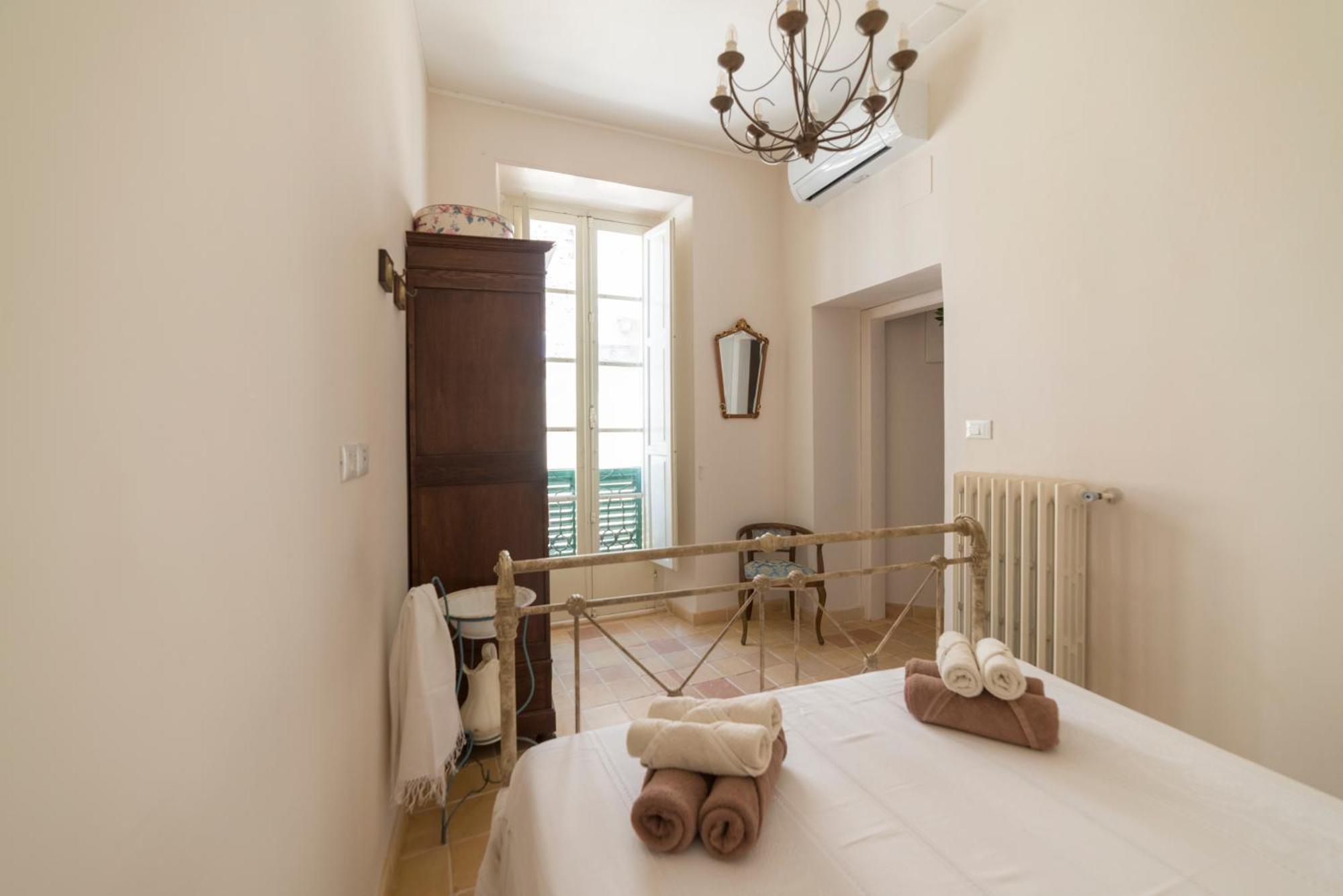 Charmante Vakantiewoning 'Casa Di Tonno' Лорето-Апрутіно Екстер'єр фото