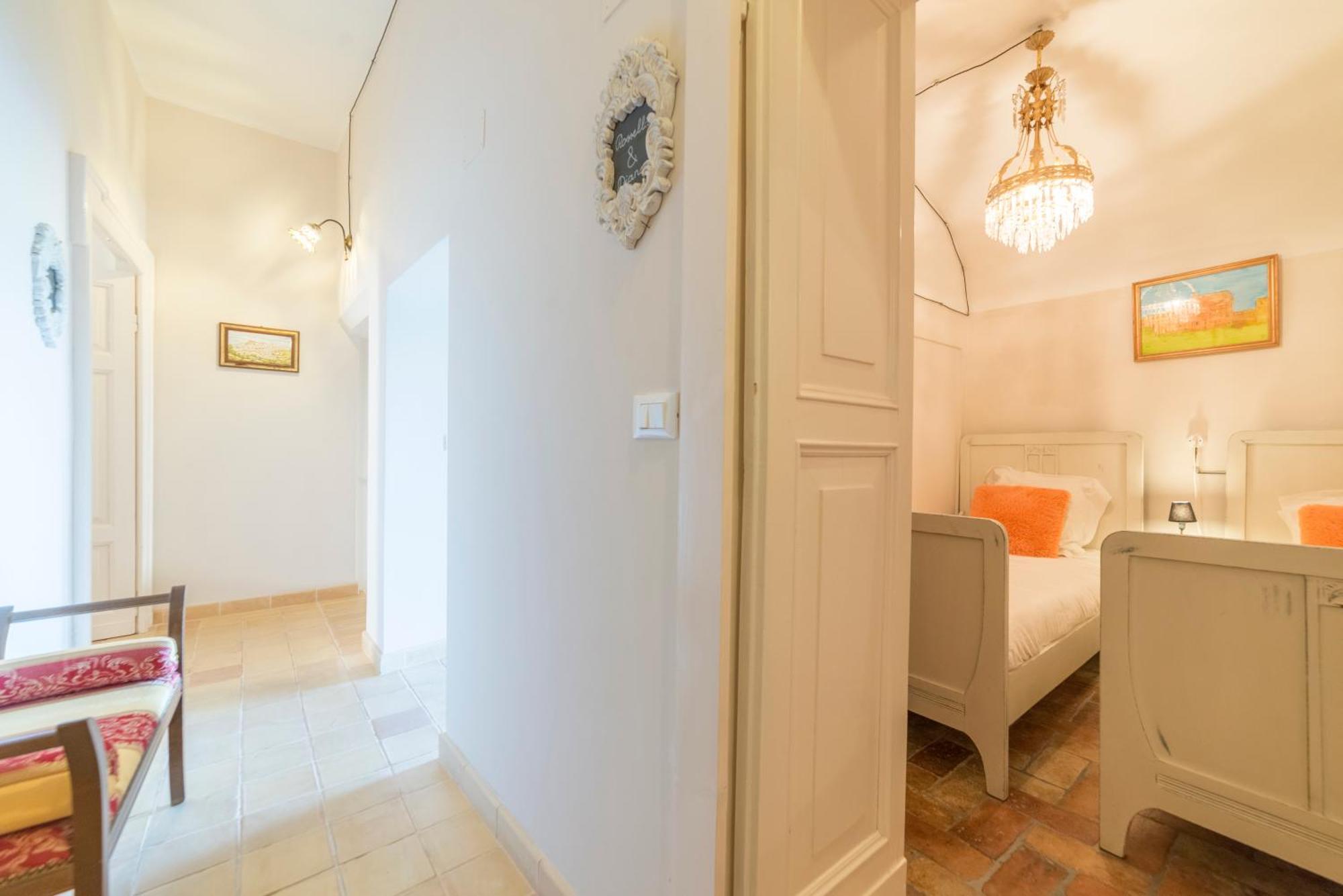 Charmante Vakantiewoning 'Casa Di Tonno' Лорето-Апрутіно Екстер'єр фото
